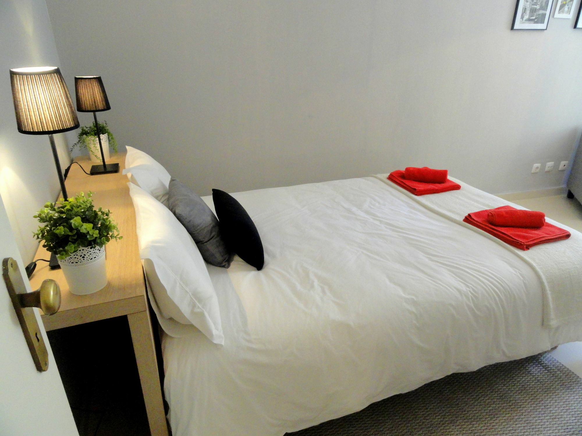 ליסבון Principe Real Cecilio Apartments מראה חיצוני תמונה